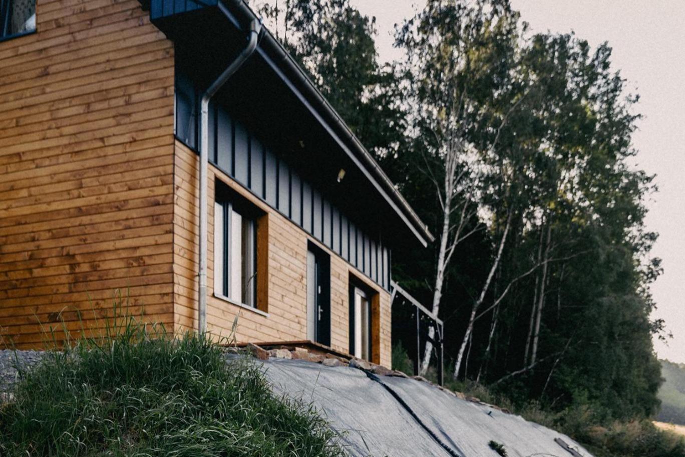 Dom Fotografa W Modrzewiach Villa Wlen Exterior photo